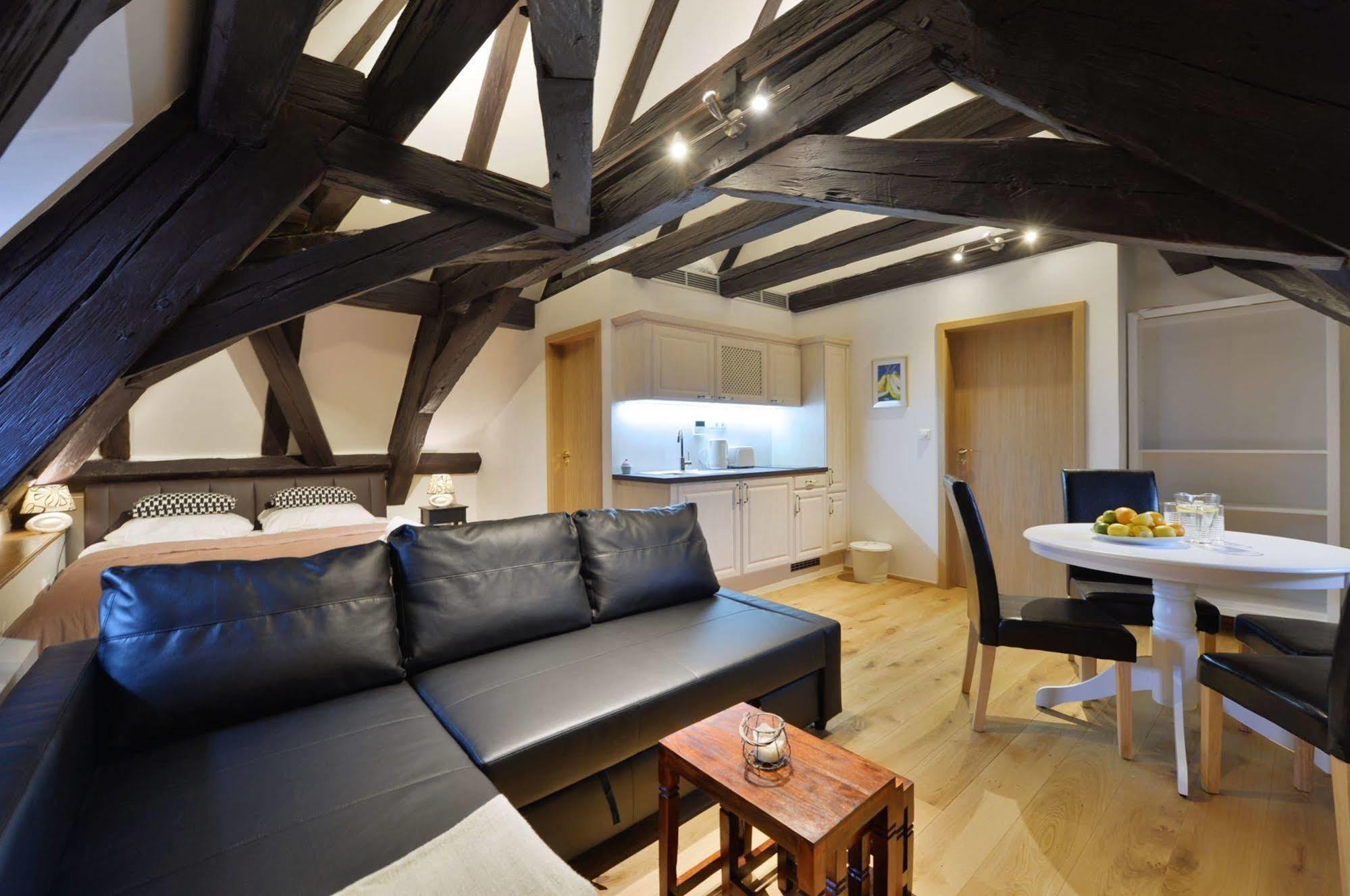 Old Town Boutique Apartments Prag Dış mekan fotoğraf