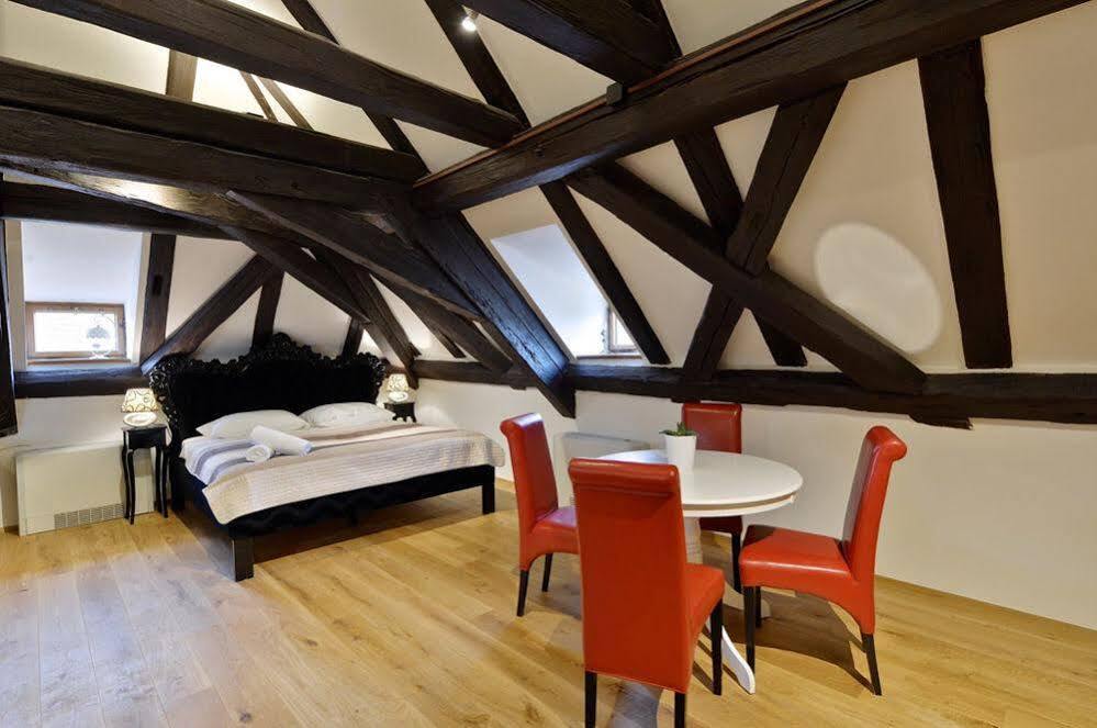 Old Town Boutique Apartments Prag Dış mekan fotoğraf